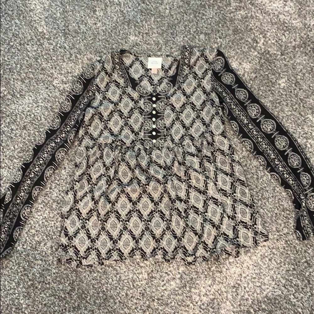 Long sleeve blouse